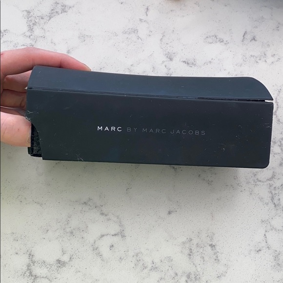 Marc Jacobs sunglasses - Picture 3 of 3